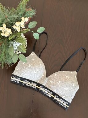 Victoria's Secret PINK Everywhere Wireless Gray & Pink Bra, Size 32D Dog Pattern